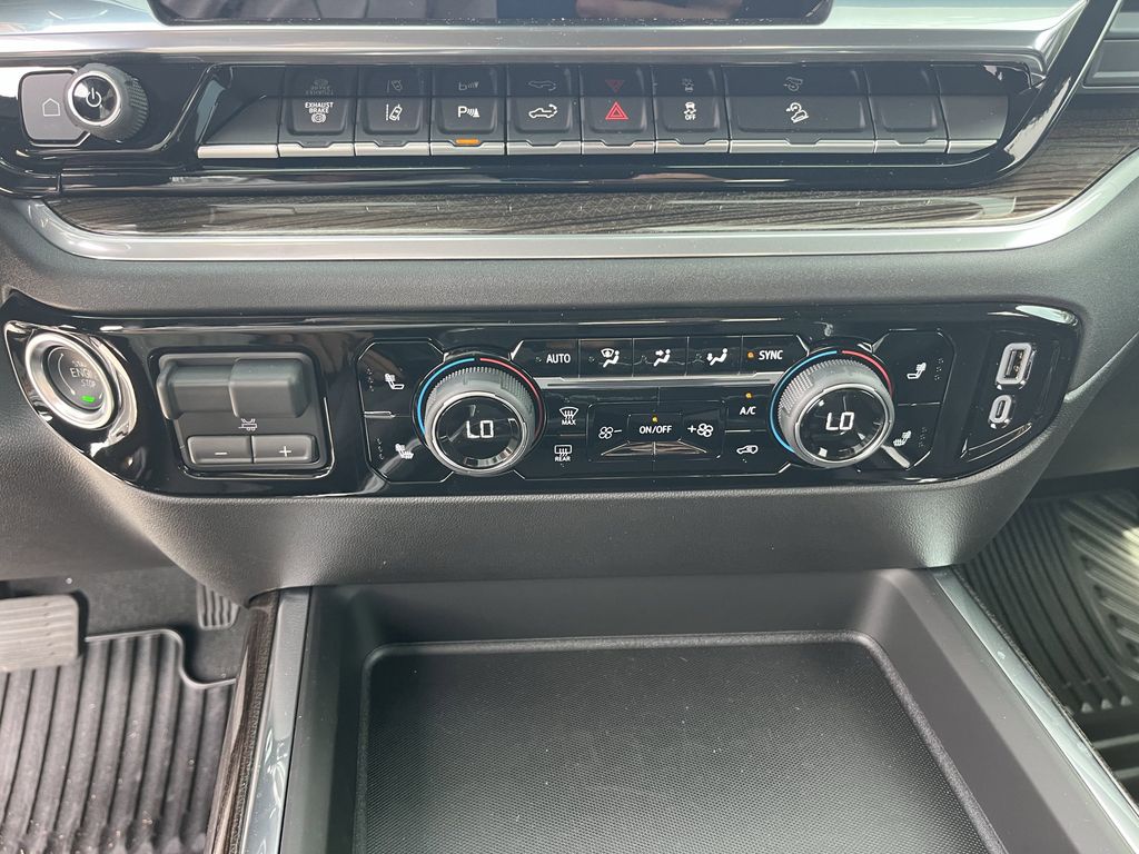 new 2025 Chevrolet Silverado 2500HD car, priced at $68,183