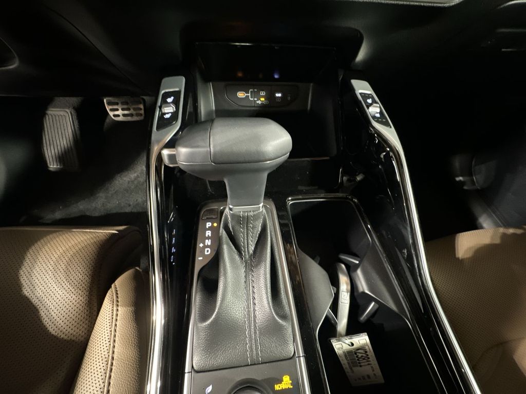 new 2025 Kia Sorento car, priced at $46,484