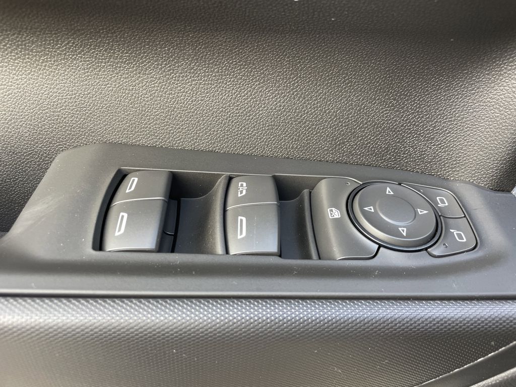 new 2026 Chevrolet Silverado 1500 car, priced at $32,795