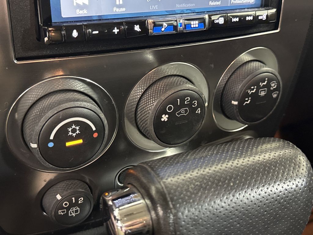 used 2008 Hummer H3 car, priced at $12,995