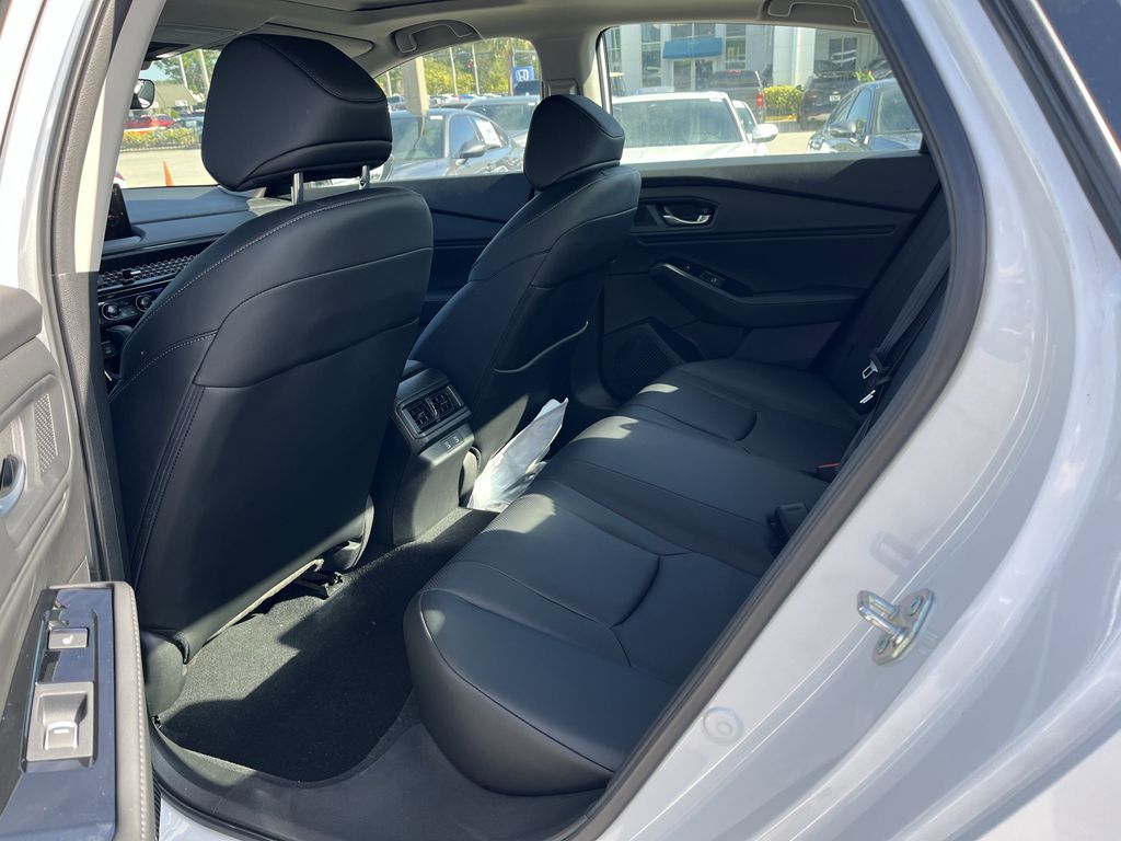 new 2025 Honda Accord Hybrid car, priced at $39,269