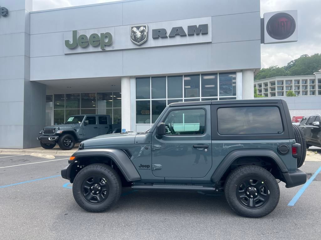 new 2025 Jeep Wrangler car, priced at $34,990