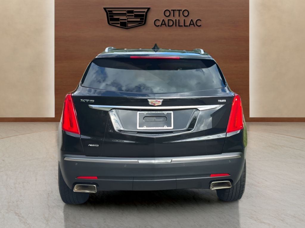 used 2017 Cadillac XT5 car, priced at $18,800