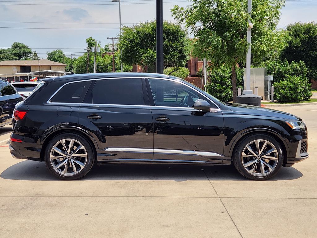 used 2023 Audi SQ7 car, priced at $71,993