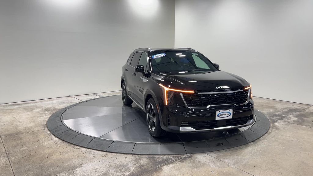 new 2025 Kia Sorento Hybrid car, priced at $44,924