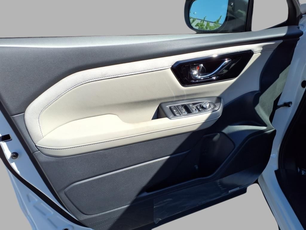 new 2025 Subaru Forester Hybrid car, priced at $43,241