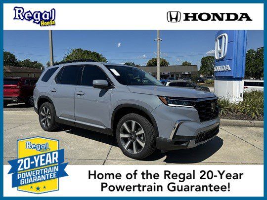 new 2025 Honda Pilot car, priced at $50,340