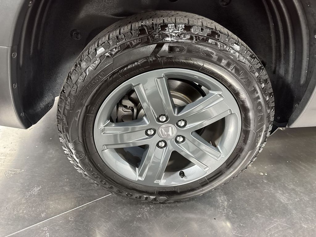 used 2023 Honda Ridgeline car, priced at $35,209