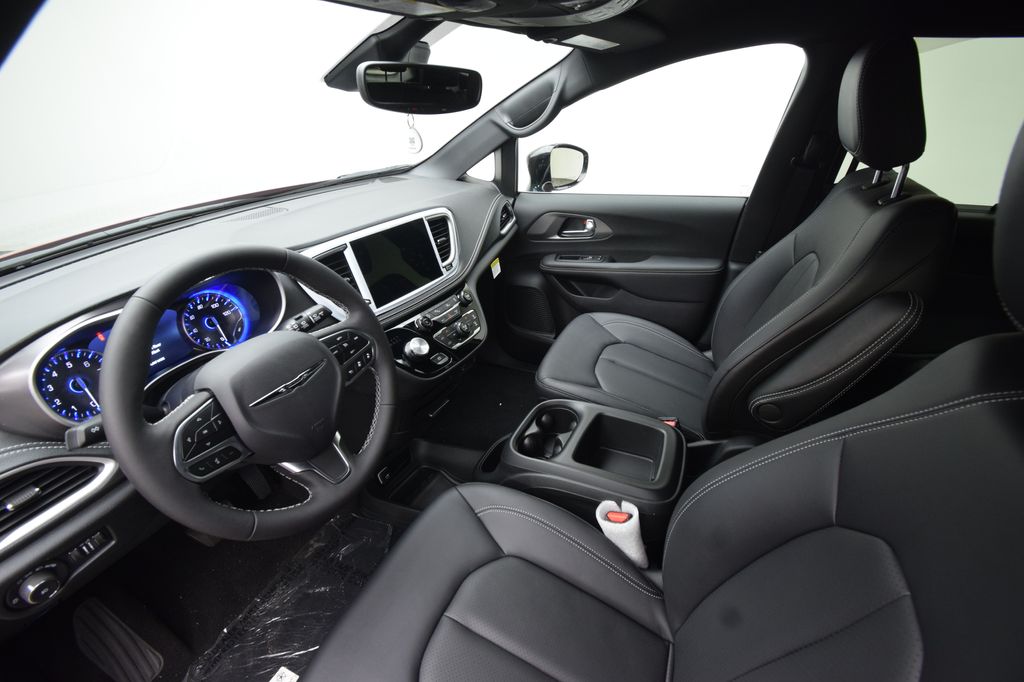 new 2026 Chrysler Pacifica car, priced at $43,561