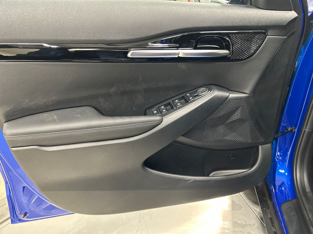 new 2025 Kia Seltos car, priced at $27,525