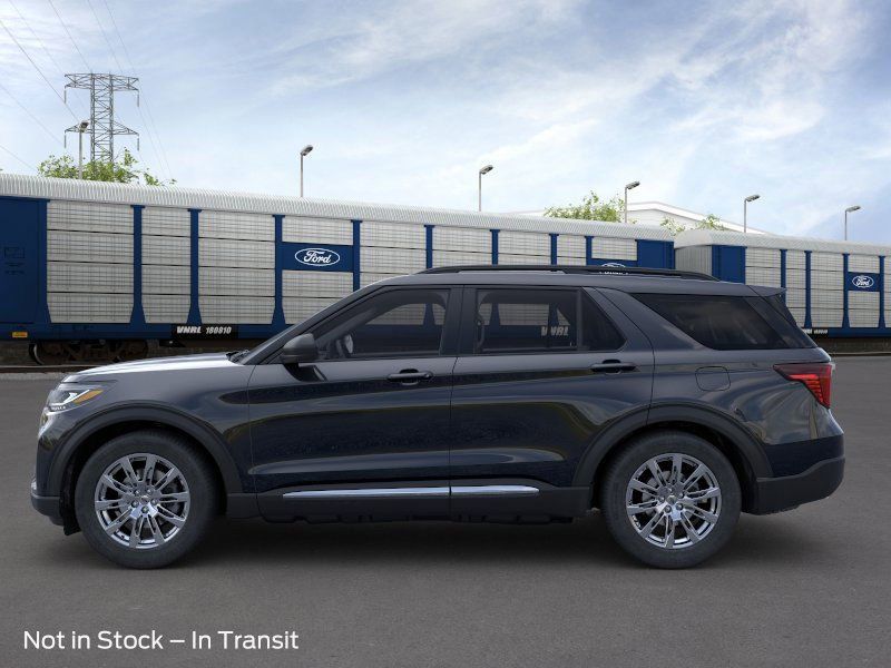 new 2025 Ford Explorer car, priced at $48,305