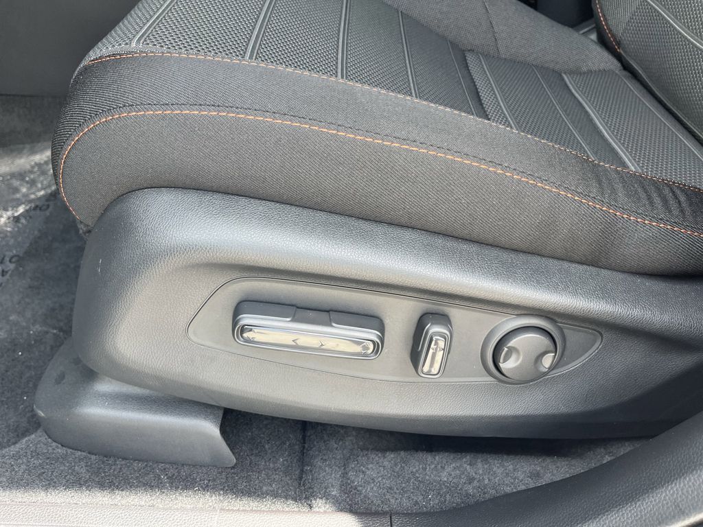 new 2026 Honda CR-V Hybrid car, priced at $35,660