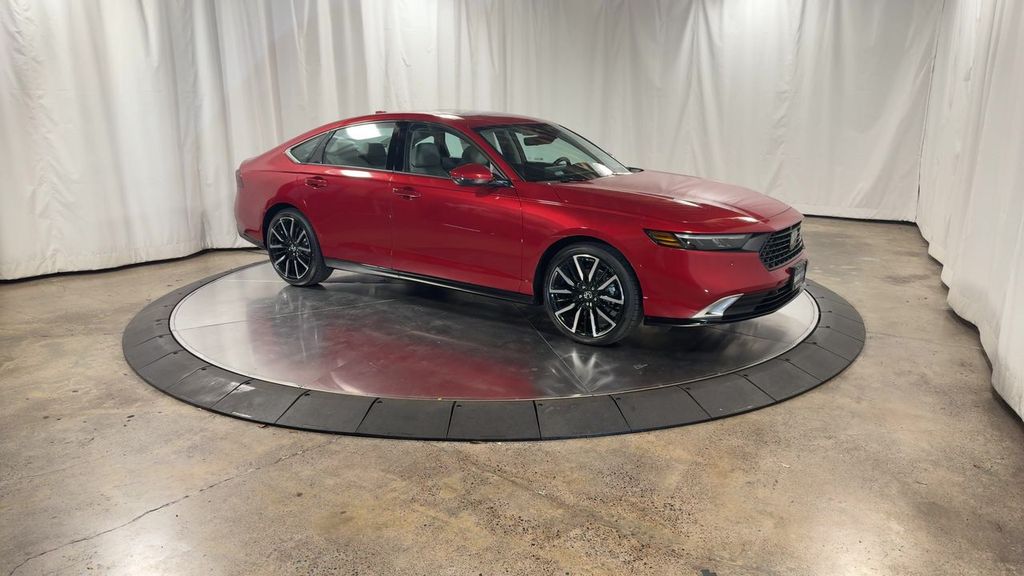new 2025 Honda Accord Hybrid car, priced at $40,905