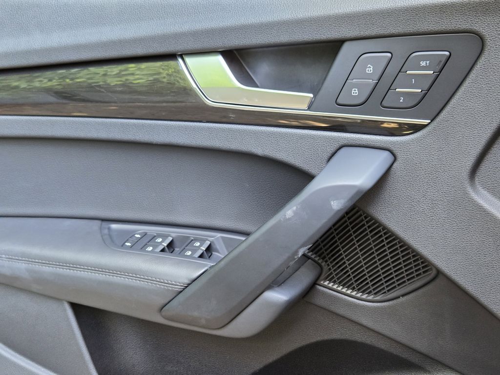 used 2020 Audi Q5 car, priced at $23,292