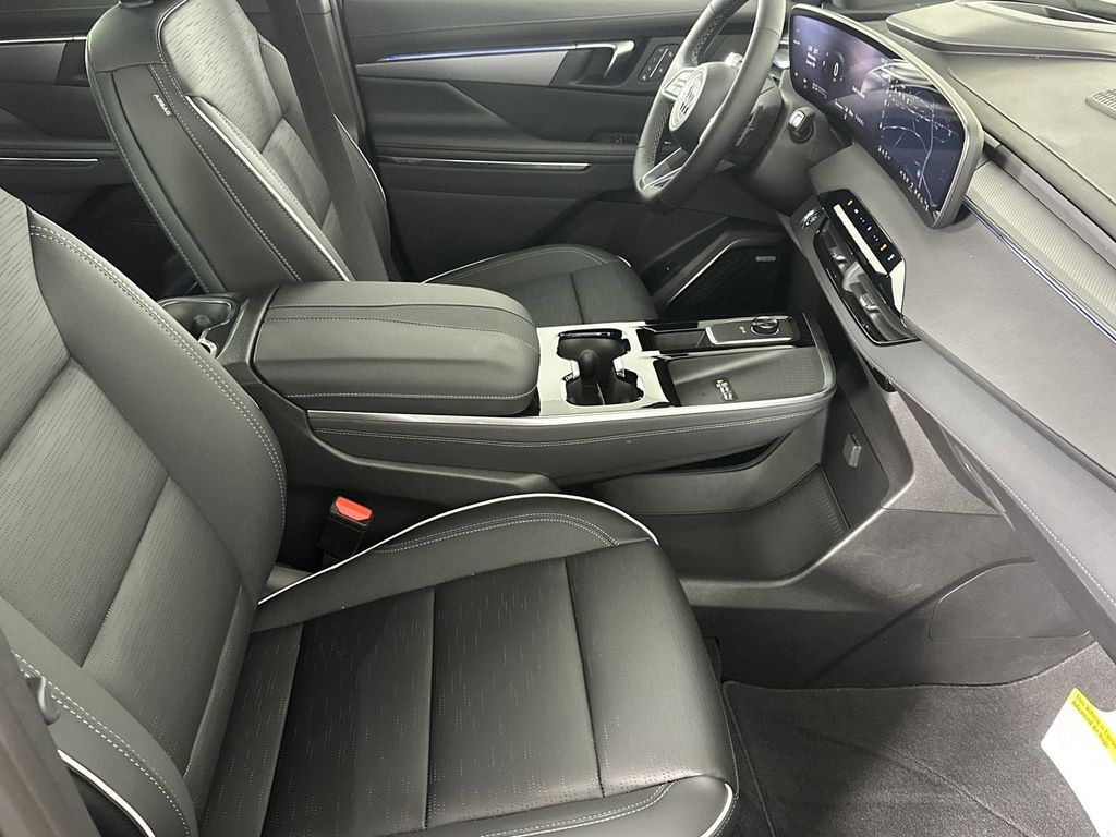 new 2025 Buick Enclave car, priced at $46,530