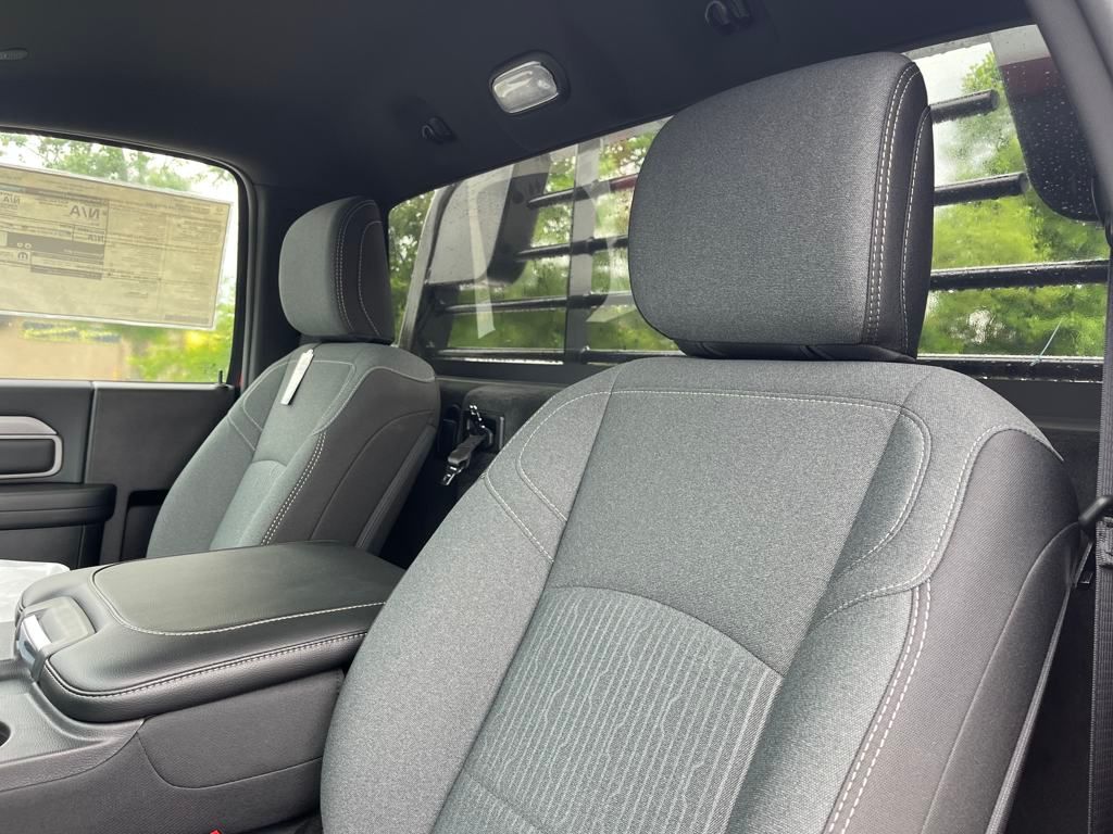 new 2024 Ram 3500 car, priced at $47,504