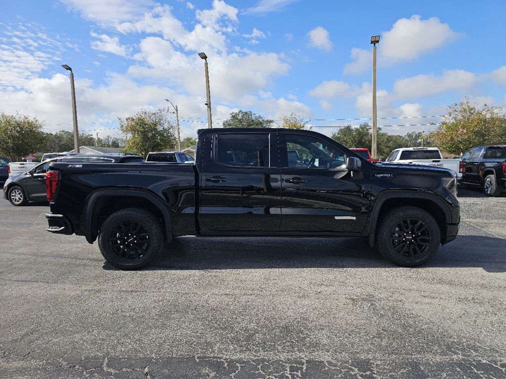 new 2025 GMC Sierra 1500 car, priced at $60,320