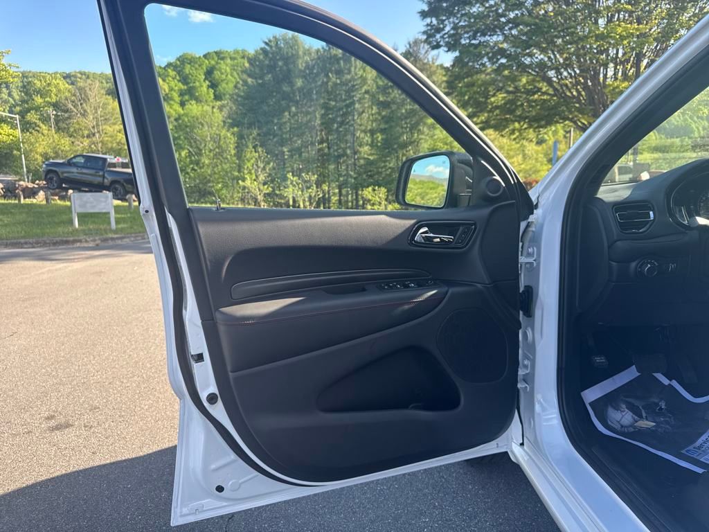 new 2025 Dodge Durango car, priced at $51,098
