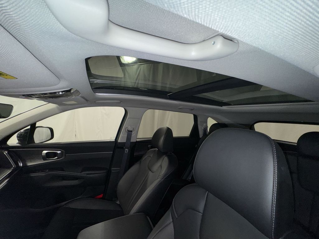 new 2025 Kia Sorento car, priced at $42,312