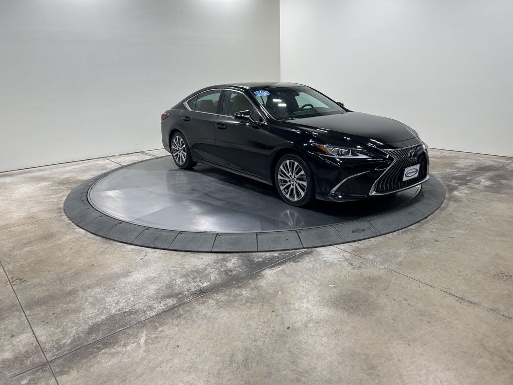 used 2019 Lexus ES car, priced at $25,939