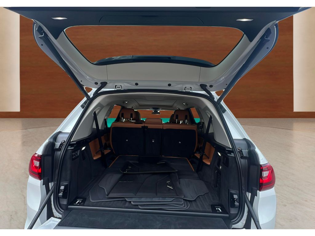used 2022 BMW X7 car, priced at $56,500