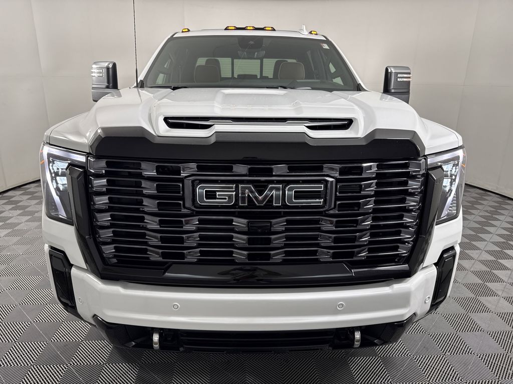 new 2025 GMC Sierra 2500HD car, priced at $93,552