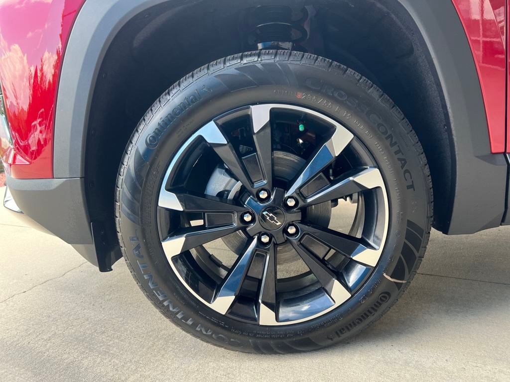 new 2026 Chevrolet Equinox car, priced at $38,785