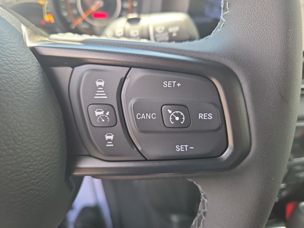 new 2025 Jeep Wrangler car, priced at $68,942