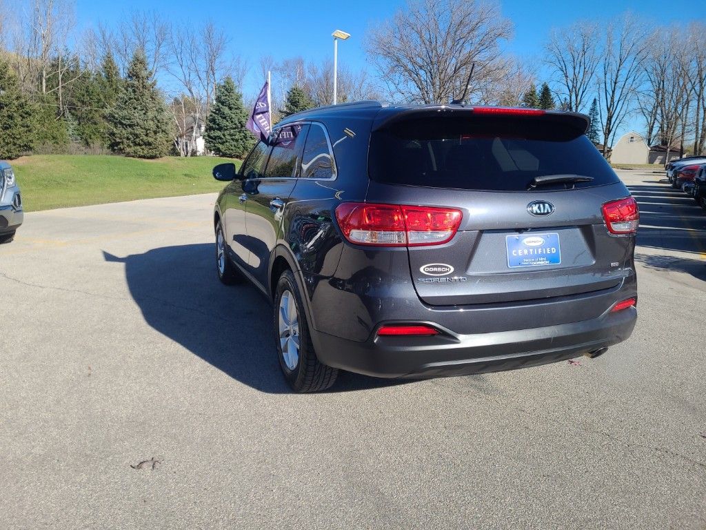 used 2016 Kia Sorento car, priced at $14,404