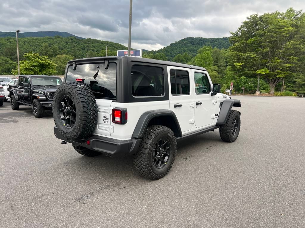 new 2025 Jeep Wrangler car, priced at $45,868