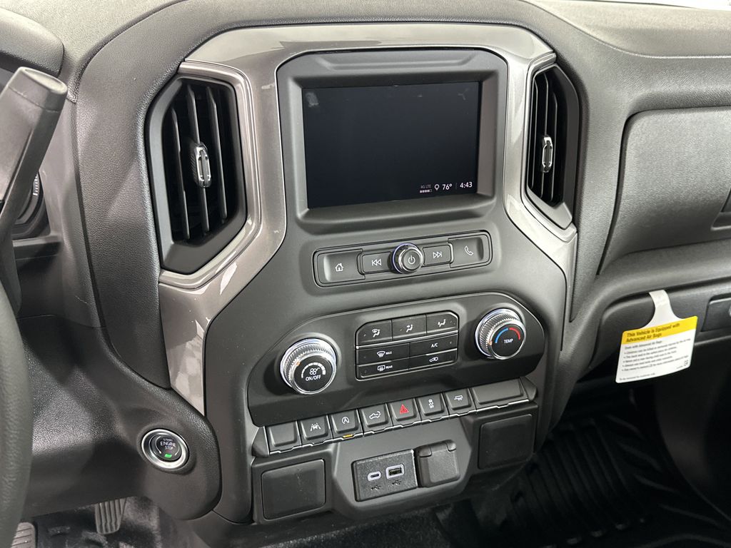 new 2025 GMC Sierra 1500 car, priced at $33,145
