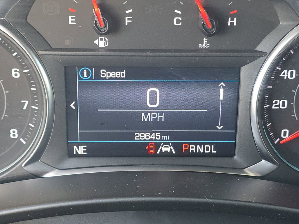 used 2023 Chevrolet Equinox car, priced at $18,994