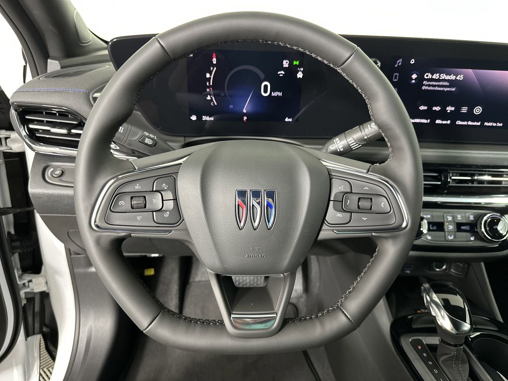 new 2025 Buick Envista car, priced at $29,075