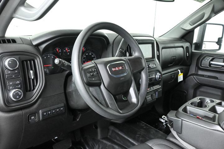 new 2024 GMC Sierra 2500HD car, priced at $49,778