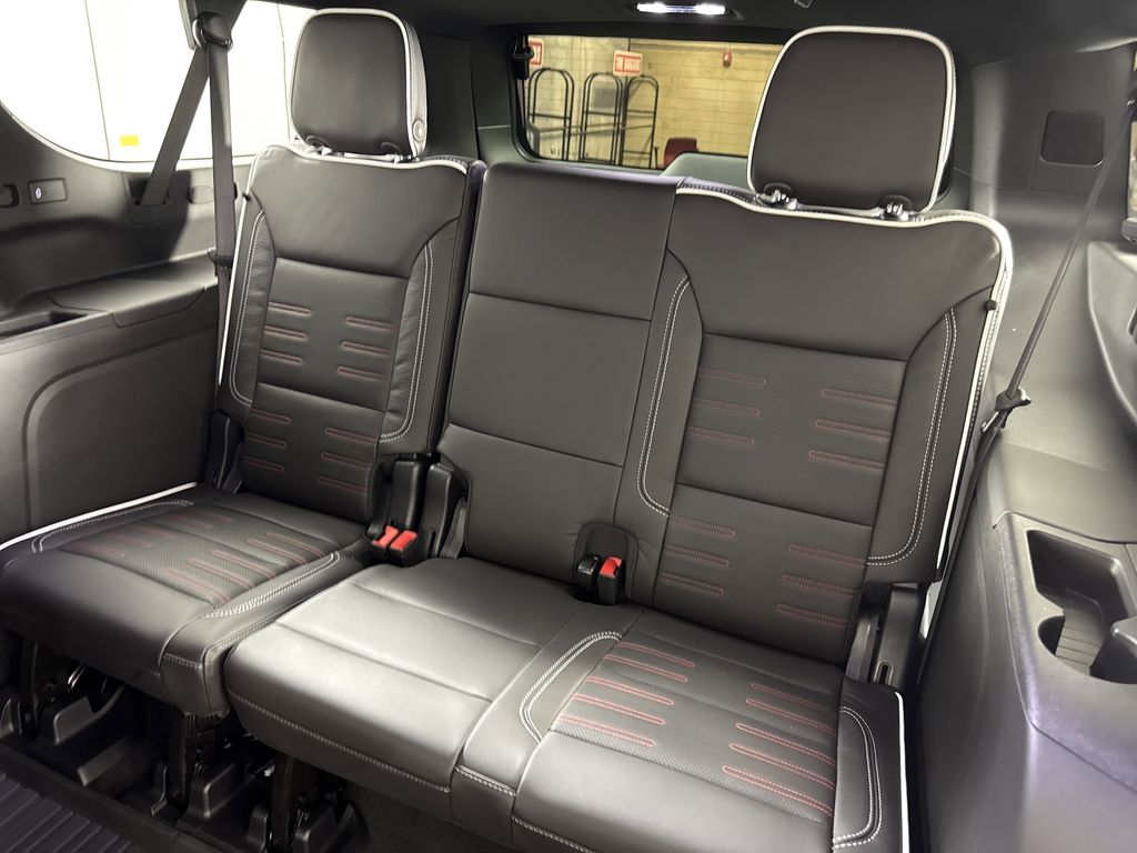 new 2025 GMC Yukon XL car, priced at $103,789