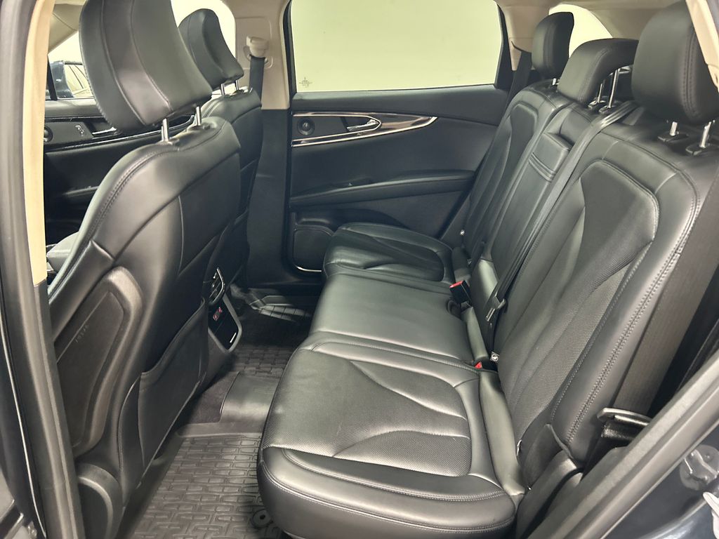 used 2022 Lincoln Nautilus car, priced at $38,789
