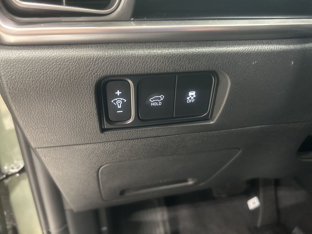 new 2025 Kia Sorento car, priced at $39,010