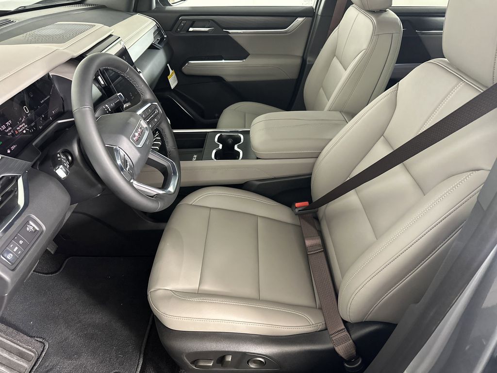 new 2025 GMC Acadia car, priced at $45,425