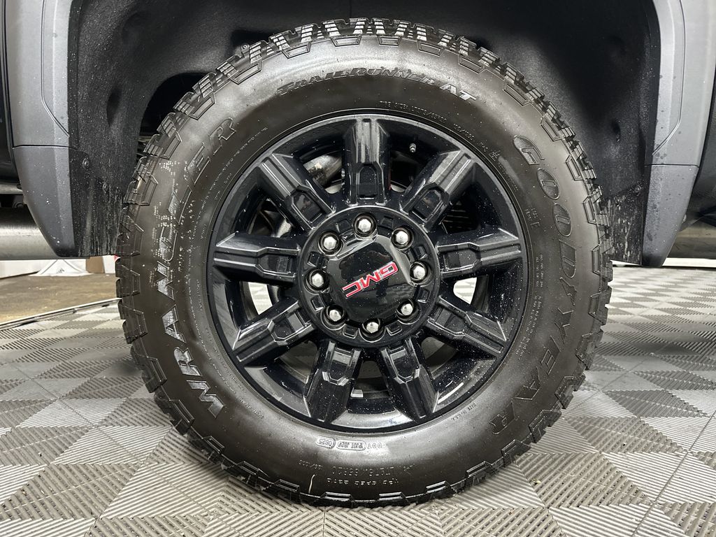 new 2025 GMC Sierra 2500HD car, priced at $86,634
