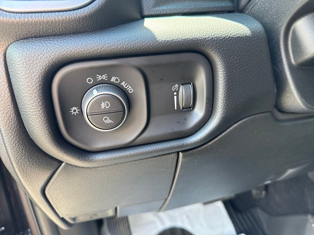 new 2025 Ram 2500 car