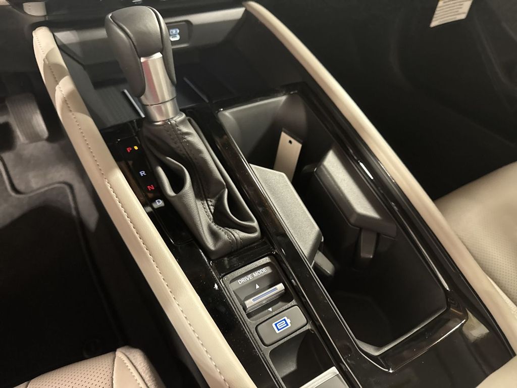 new 2025 Honda Accord Hybrid car, priced at $40,905