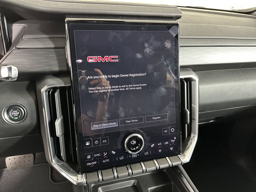 new 2025 GMC Acadia car, priced at $45,425
