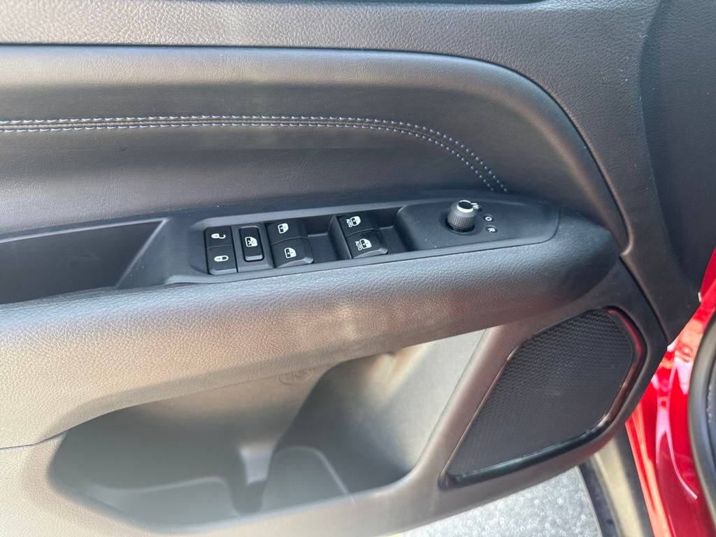 new 2025 Jeep Compass car, priced at $28,490