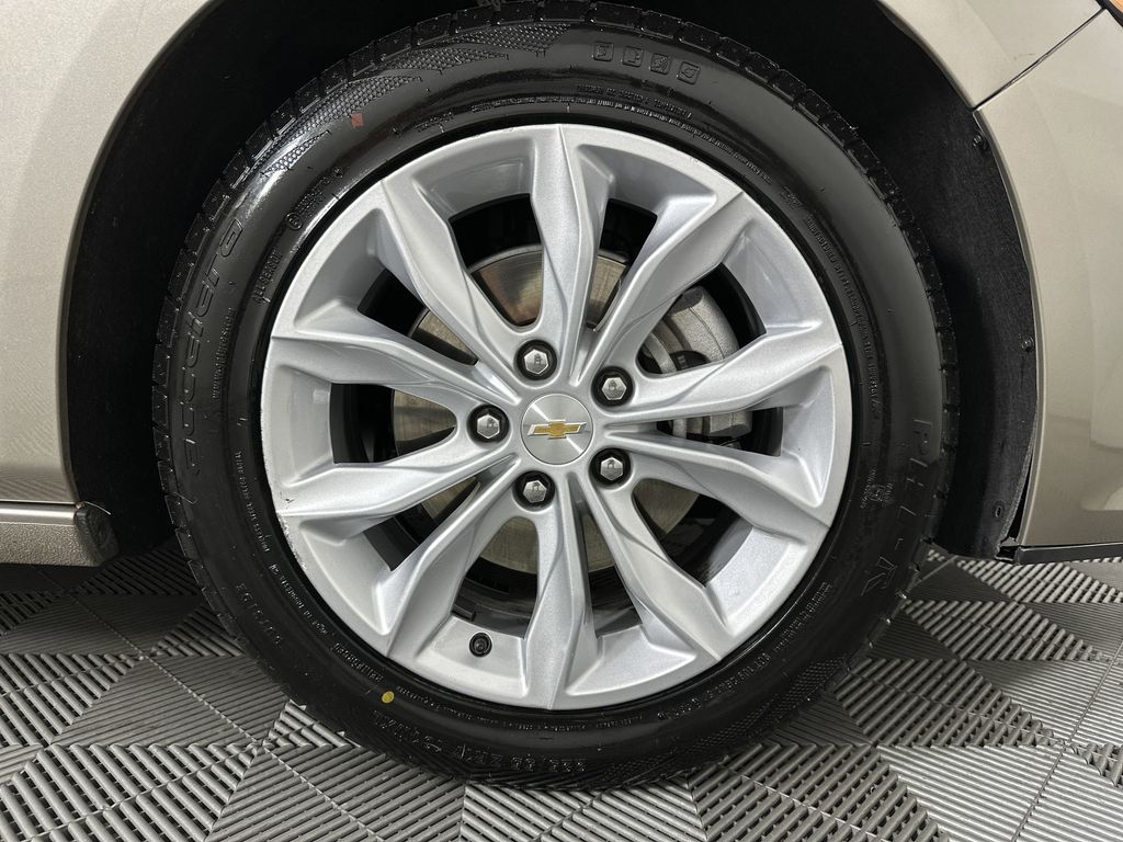 used 2025 Chevrolet Malibu car, priced at $22,997