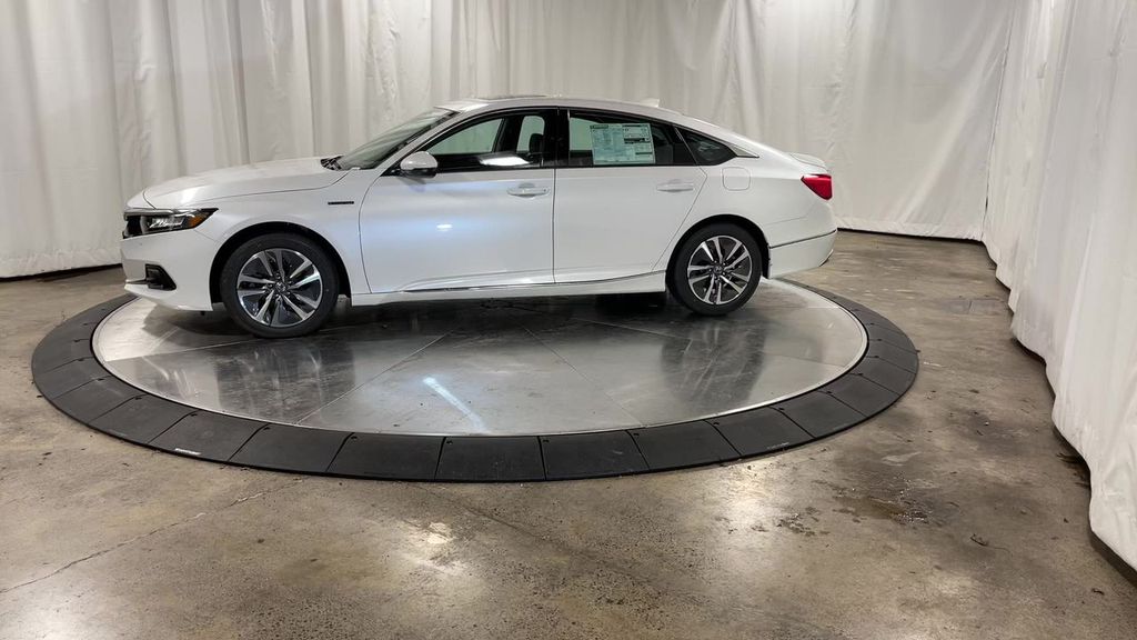 used 2022 Honda Accord Hybrid car, priced at $23,418