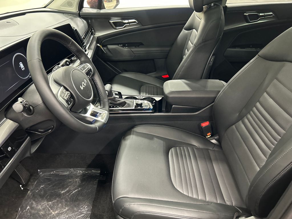 new 2025 Kia Sportage car, priced at $34,466