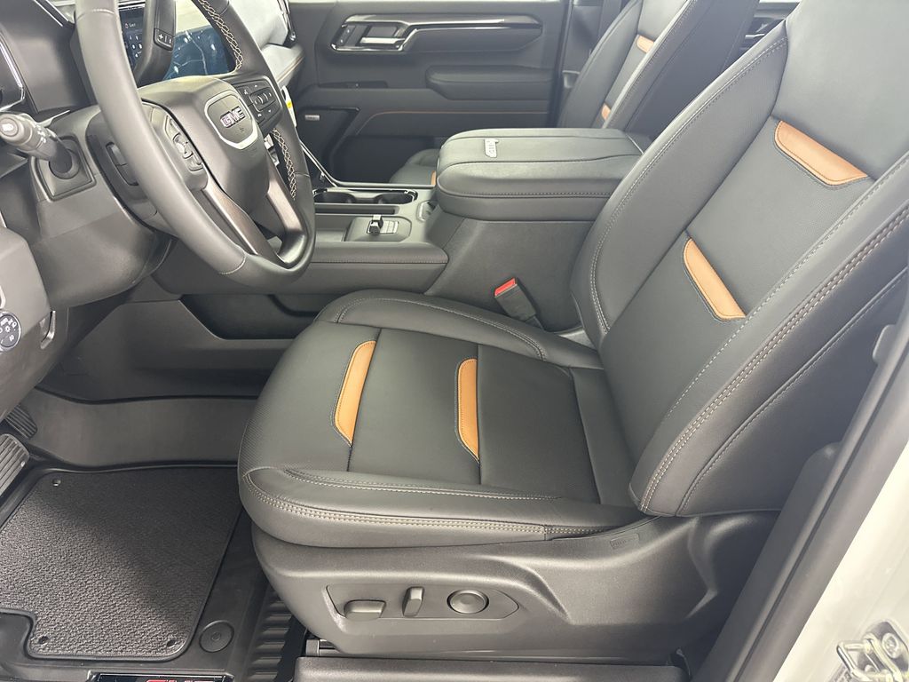 new 2025 GMC Sierra 2500HD car, priced at $86,141