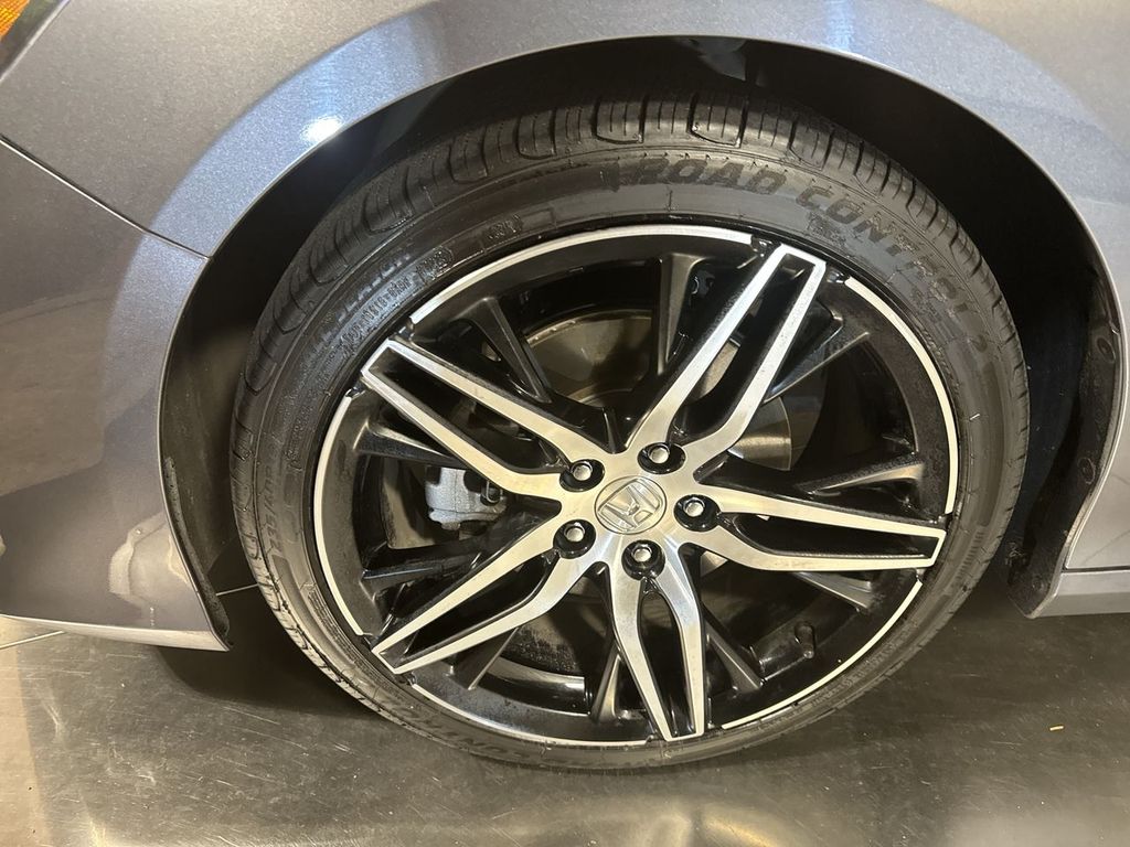 used 2022 Honda Accord Hybrid car, priced at $29,438