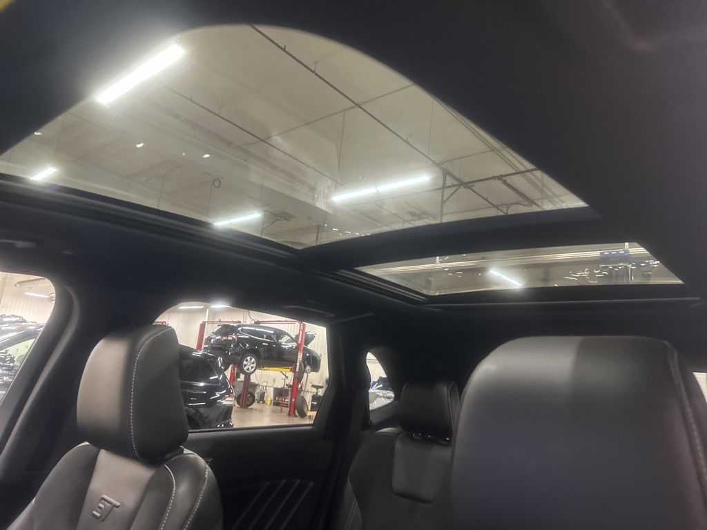 used 2020 Ford Edge car, priced at $21,426