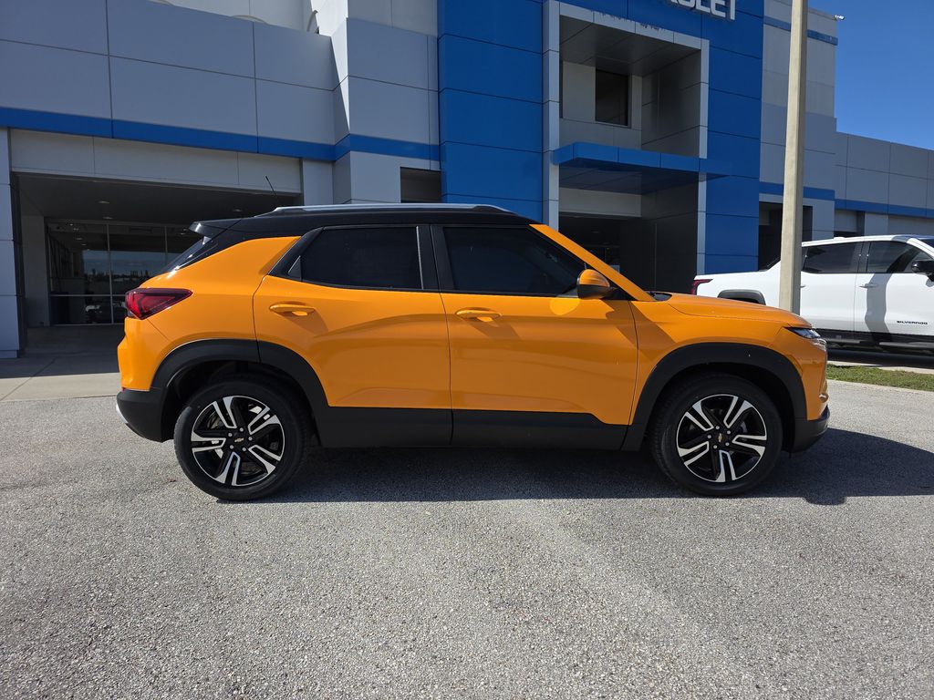 new 2026 Chevrolet TrailBlazer car, priced at $28,475